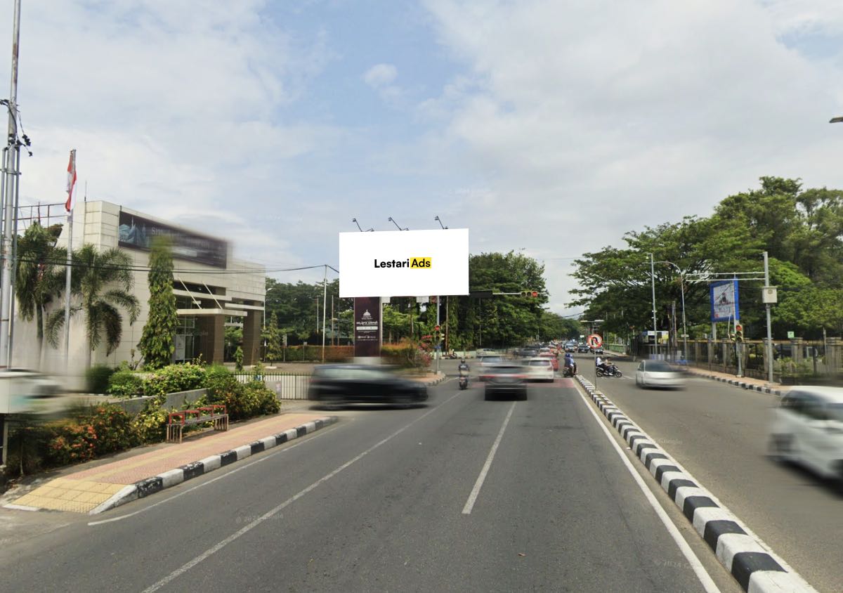 Billboard Ad Space Jendral Sudirman Street (In front of Permata Bank), Padang Timur District, Padang City, West Sumatra