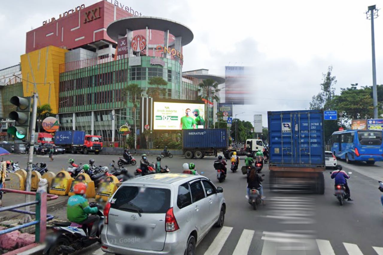 LED Pluit Junction, Jakarta Utara