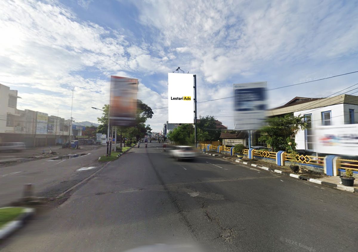 Sewa Billboard Jalan Pemuda, Kota Padang, Sumatera Barat
